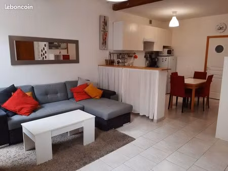 appartement t2/3 meublé centre ville