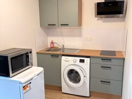 studio entièrement rénové- 24m2