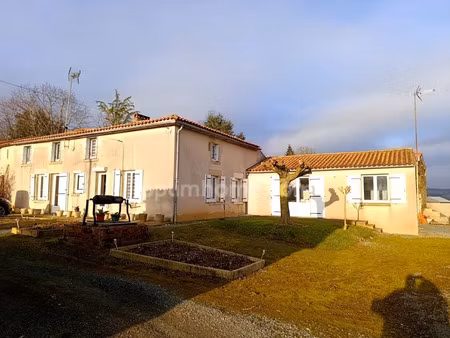 vente maison 8 pièces 200 m² à mouilleron-en-pareds (85390)  178 000 €