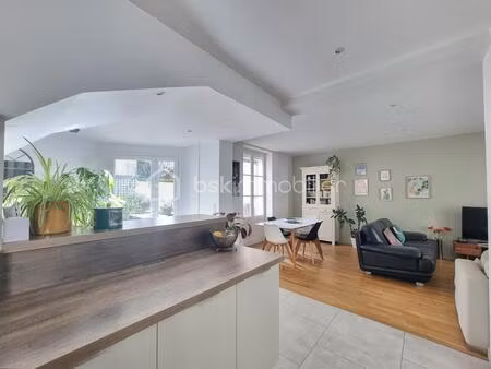 maison de ville de 155 m² à provins