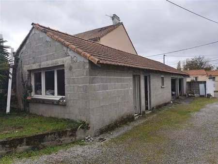 vente maison à chaumes-en-retz (44320) : à vendre / 85m² chaumes-en-retz