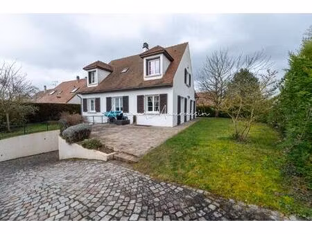 maison familiale bien entretenue et au calme !