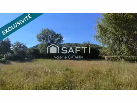 terrain constructible de 757m² au calme à saint-siméon-de-bressieux