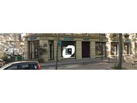 location commerce paris 75014
