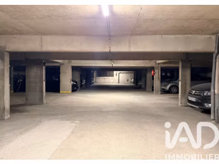 vente parking/garage/box 11 m²