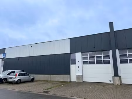 commercieel te huur in genk