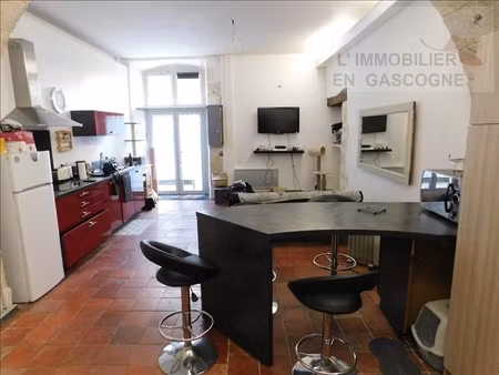 auch  haute ville à proximité de l'iut t1 bis de 46 m2