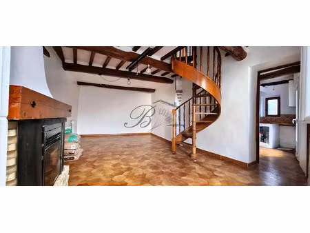 vente propriété 4 pièces 85 m² à mirabeau (84120)  167 000 €