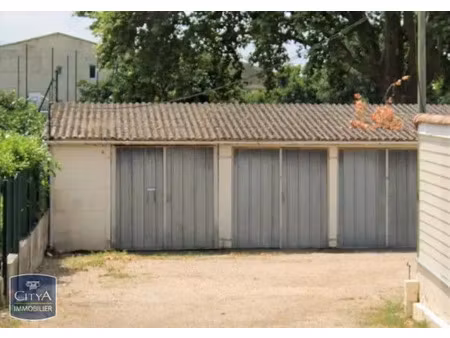 parking à louer - libourne (33) - 90€