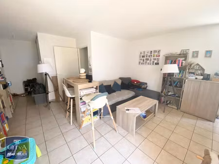 appartement à louer 3 pièces 53.95 m² - millau (12) - 555€