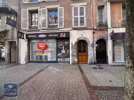 local commercial à louer - grenoble (38) - 1 696€