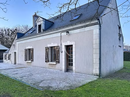 vente maison 6 pièces 139 m² à beaufort-en-vallée (49250)  205 000 €