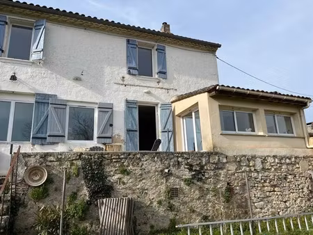 vente maison 6 pièces 165 m² à la réole (33190)  199 000 €