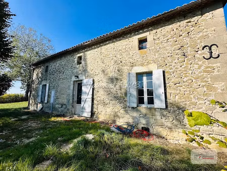 vente maison 5 pièces 165 m² à eymet (24500)  179 000 €