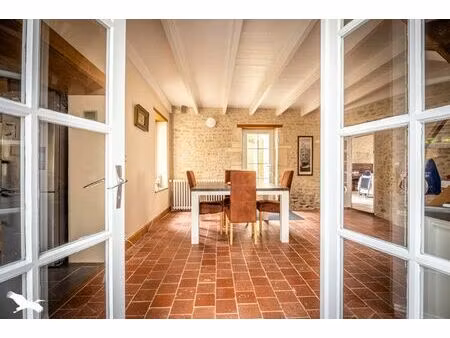 vente maison 10 pièces 265 m² muron (17430)