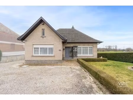 goed gelegen bungalow op stadsrand ninove!