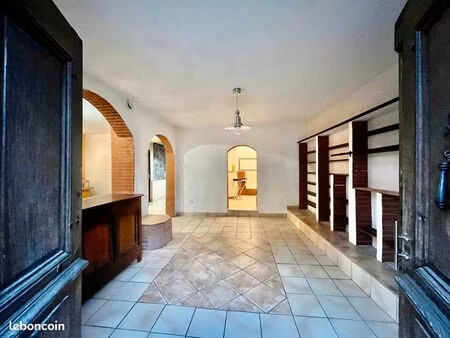 maison de ville 6 pièces 145 m²