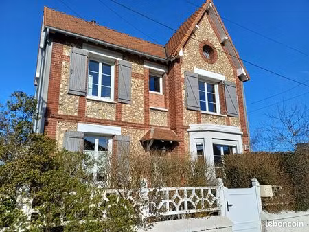 maison indépendante bihorel village