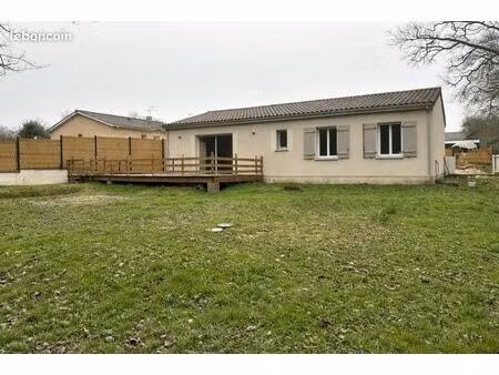 maison 5 pièces – 4 chambres – grand terrain – romagne