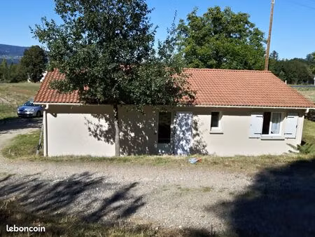 maison à louer ambert 92m² 5 pièces 3 chambres plain pied