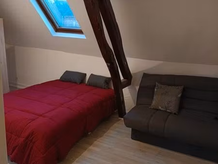 studio meublé à louer - quartier citadelle/ st maurice