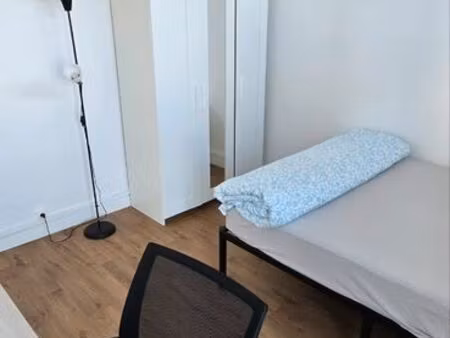 location chambre 11m2 fresnes proche antony