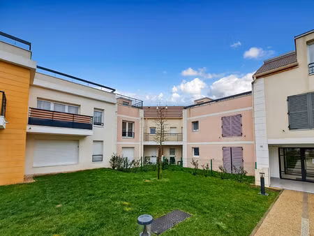 vente appartement 4 pièces  84.00m²  saint