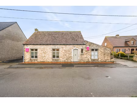 huis te koop in houthulst met 4 slaapkamers