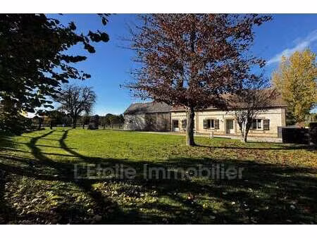 vente maison à moulins-la-marche (61380) : à vendre / 160m² moulins-la-marche