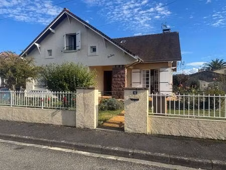 maison de 7 pièces et garage - pau nord