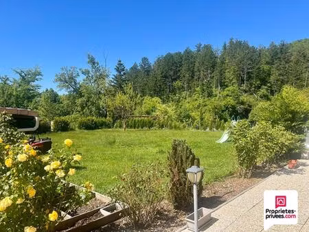 à l'abris des regards- maison 5 pièces sur terrain plat  à découvrir !