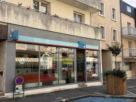 vente commerce 2 pièces 108 m² saint-amand-montrond (18200)