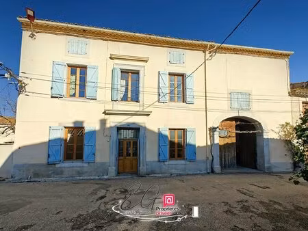 maison de maître   4 chambres  grand garage  1 jardin