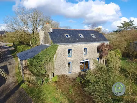 vente maison 9 pièces 190 m² à scaer (29390)  297 000 €