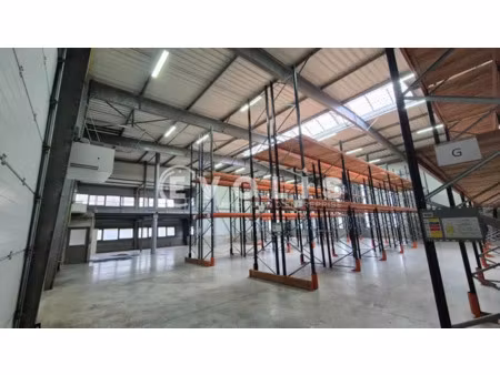 location local d'activités serris 77700