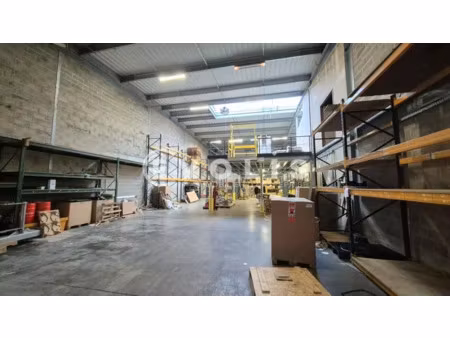 location local d'activités serris 77700