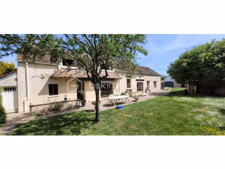 vente ferme 8 pièces 175 m² à salins (77148)  303 000 €