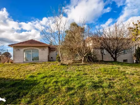 vente maison 6 pièces 170 m² à riberac (24600)  317 700 €