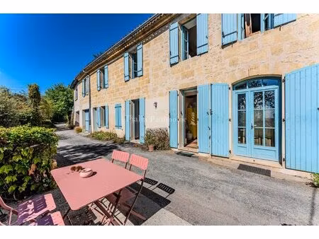 belle demeure de charme avec vue sur le vignoble de l’entre deux mers
