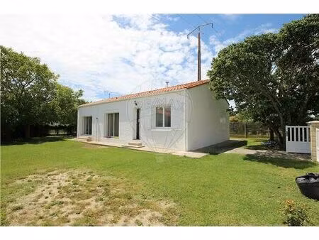 vente maison 4 pièces 83m2 meschers-sur-gironde 17132 - 325000 € - surface privée