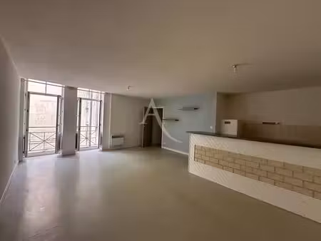 vente appartement rochefort 17300 - - surface privée
