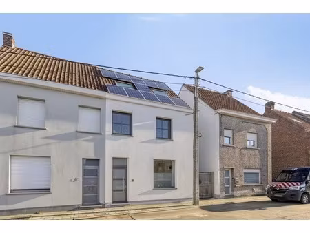 huis te koop in vichte met 3 slaapkamers