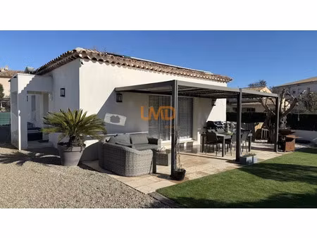 vente maison 4 pièces 80 m² à les arcs sur argens (83460)  369 000 €