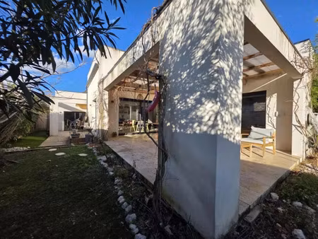 vente maison 4 pièces 121 m² à montfavet (84140)  366 000 €