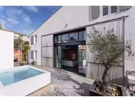 ancien chai viticole réhabilité en loft