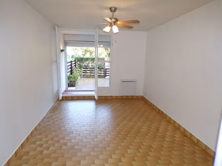 location appartement 1 pièce  27.40m²  la grande