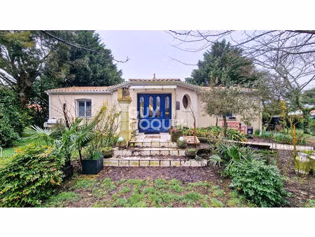 ensemble immobilier à vendre aux mathes (17570) - double habitation proche plages et centr