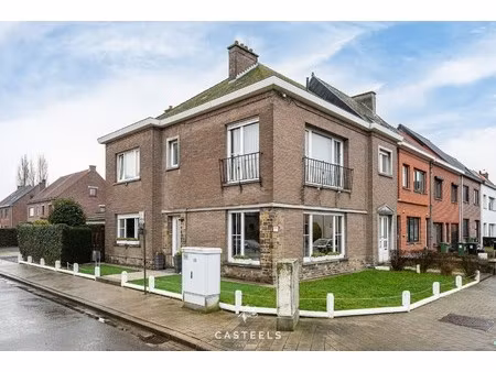 huis te koop in zwijnaarde met 5 slaapkamers
