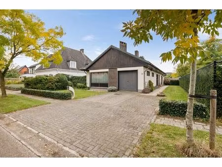 huis te koop in kapellen met 3 slaapkamers