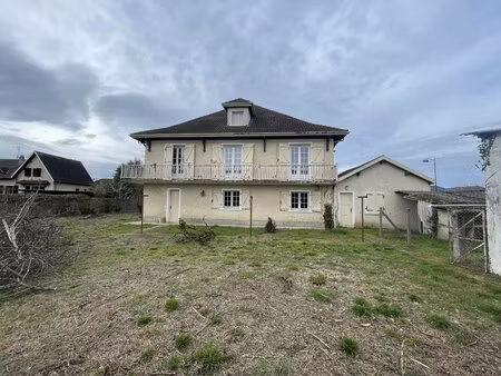 exclusivite uzos maison 240 m²